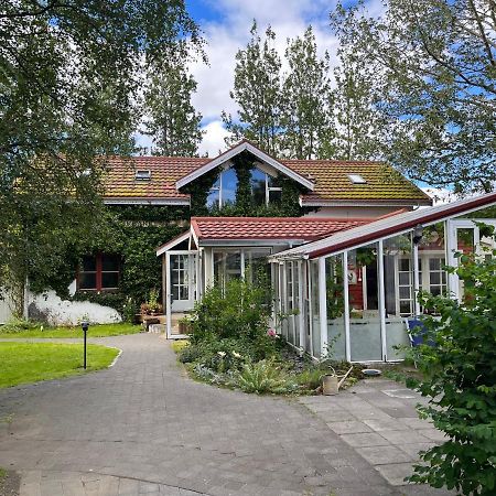 Arbakki Farmhouse Lodge Reykholt  Zewnętrze zdjęcie